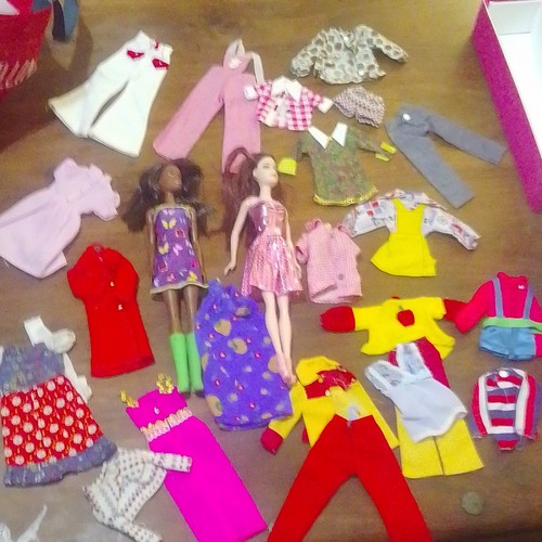 Vintage sindy friends many - sindy, x2,