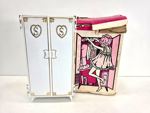 Vintage 1960s pedigree - vintage, sindy