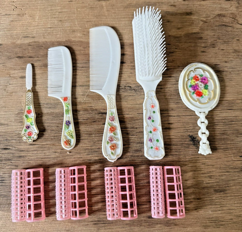 Vintage 1970s brush combs nail - 1970s,